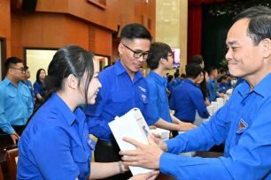 Đoàn viên, thanh niên đề xuất nhiều vấn đề với lãnh đạo TPHCM 