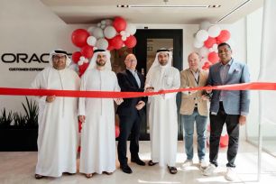 Dubai phủ nhận Iran tấn công trung tâm dữ liệu của tập đoàn Oracle