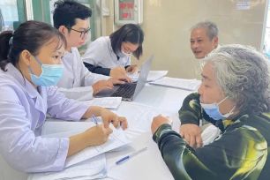 Chủ động chăm sóc sức khỏe toàn diện, liên tục