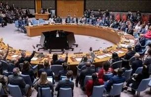 Nga, Trung Quốc phủ quyết nghị quyết về eo biển Hormuz 