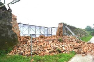 Huế chi 1,8 tỷ đồng tu sửa đoạn tường Hoàng thành bị sập