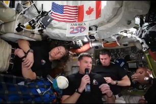 Tàu Orion hạ cánh thành công ngoài khơi California, Mỹ 