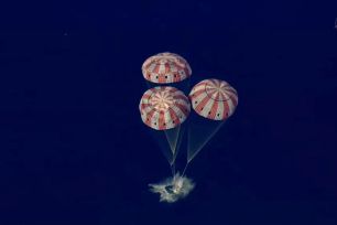 Phi hành đoàn Artemis II hoàn tất sứ mệnh lịch sử