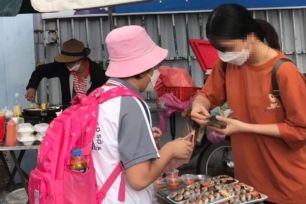 Thực phẩm mùa nắng nóng: Dễ ôi thiu, tiềm ẩn nguy cơ gây ngộ độc