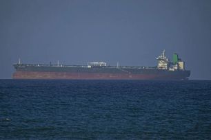 Iran dọa phong tỏa 3 tuyến hàng hải then chốt nếu Mỹ tiếp tục gây sức ép