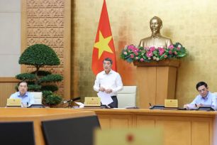 Chính phủ chủ động điều chỉnh các loại thuế, phí trong trường hợp khẩn cấp