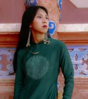 Họa sĩ Bùi Tiên: Từ chất liệu truyền thống đến dấu ấn quốc tế