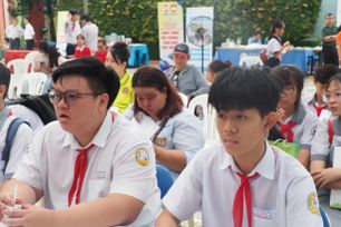 TPHCM: Cảnh báo phụ huynh các thông tin lừa đảo về tuyển sinh và hướng nghiệp