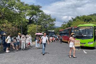 Miền Trung làm mới sản phẩm du lịch dịp lễ Giỗ Tổ Hùng Vương và 30-4