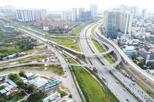 Bài toán "kéo - đẩy" cho giao thông công cộng TP.HCM: "Đô thị xe máy" và nhiều hệ lụy (Bài 1)