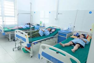 Vụ nghi ngộ độc thực phẩm ở Nghệ An: Hơn 30 bệnh nhân đã xuất viện 