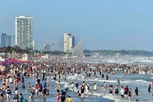 Phường Vũng Tàu vận động cơ sở kinh doanh phục vụ nhà vệ sinh miễn phí