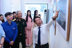 Triển lãm “51 năm - Bản hùng ca thống nhất” tái hiện ký ức sống của dân tộc 