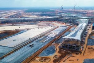 TPHCM đề xuất mở 17 tuyến xe buýt kết nối sân bay Long Thành