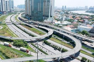 Thủ tướng yêu cầu siết chặt quản lý đầu tư công, gắn với hiệu quả kinh tế - xã hội