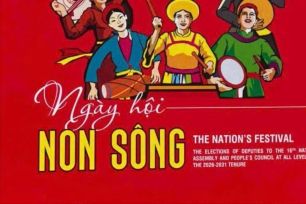Ra mắt sách ảnh song ngữ về Ngày hội non sông
