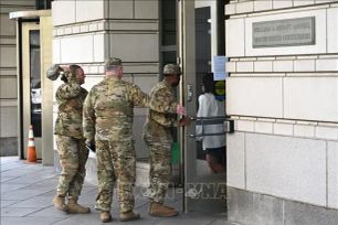 Người nổ súng tại tiệc Nhà Trắng bị truy tố 3 tội danh