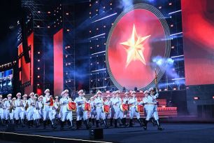 Bùng nổ cảm xúc tại Mỹ Đình trong đêm “Tự hào là người Việt Nam”