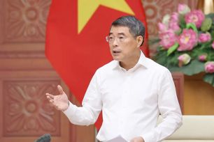 Hoàn thiện các kịch bản điều hành tăng trưởng