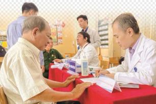 Tiến tới quản trị sức khỏe