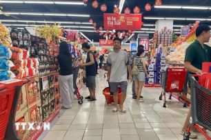 TPHCM: Sức mua tiêu dùng tăng mạnh trong dịp lễ