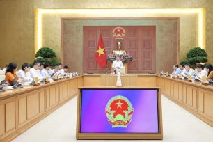 Chính phủ ban hành 8 nghị quyết cắt giảm thủ tục hành chính