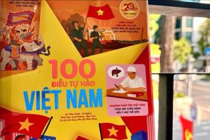Ra mắt sách tranh 100 điều tự hào Việt Nam