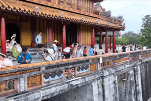 Huế lập kỷ lục tiền bán vé tham quan di tích