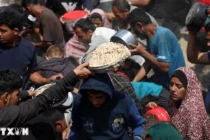 Nhiều nước lên án Israel tấn công đoàn tàu Global Sumud