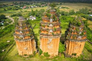 Tôn tạo cụm tháp Chăm cao nhất Đông Nam Á