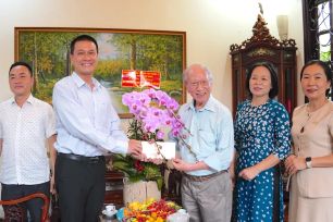 Đoàn thành phố thăm cá nhân tiêu biểu nhân Ngày Khoa học, Công nghệ và Đổi mới sáng tạo