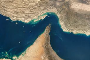 Washington và Tehran tìm tiếng nói chung về Hormuz