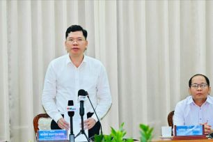 Gỡ đầu tư công, kích hoạt động lực tăng trưởng mới