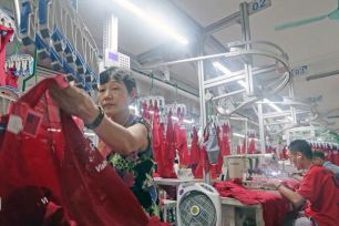 Việt Nam đầu tư ra nước ngoài vượt 713 triệu USD
