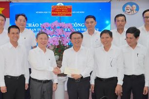 Lãnh đạo Ban Tuyên giáo và Dân vận Thành ủy TPHCM thăm các đơn vị khoa học công nghệ tiêu biểu