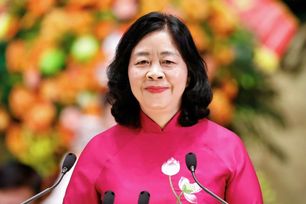 Bà Bùi Thị Minh Hoài tái đắc cử Chủ tịch Ủy ban Trung ương MTTQ Việt Nam