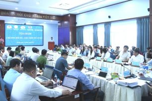 Xã Nhà Bè bàn giải pháp đưa công nghệ đến gần hơn với đời sống người dân