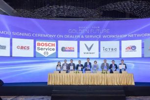 VinFast mở rộng mạng lưới dịch vụ và đối tác quốc tế