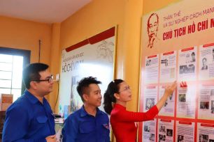 Khánh thành Không gian văn hóa Hồ Chí Minh tại Đình thần Bình Quới Đông 