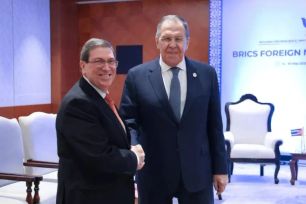 Nga phản đối chính sách gây áp lực của Mỹ với Cuba