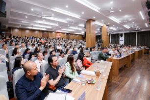 Hành động để kiến tạo trường đại học hạnh phúc tại Việt Nam