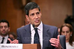 Chủ tịch Fed Kevin Warsh tuyên thệ nhậm chức 