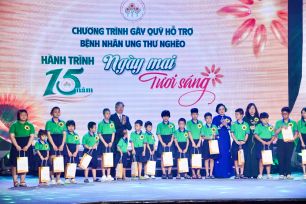 Phát động chiến dịch ủng hộ bệnh nhân ung thư nghèo