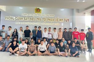 Trách nhiệm sau ánh hào quang nghệ thuật