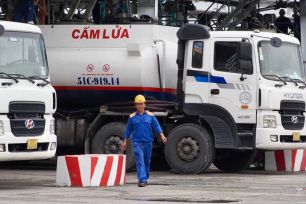 Xử phạt thêm 3 doanh nghiệp đầu mối xăng dầu vi phạm quy định về dự trữ