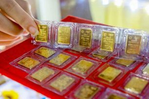 Sáng 26-5, giá vàng giảm 500.000 đồng/lượng
