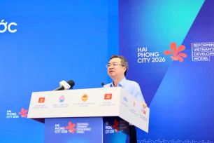 Đổi mới mô hình phát triển dựa trên khoa học, công nghệ