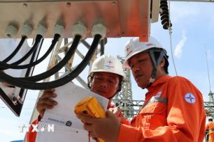 Tiêu thụ điện toàn quốc lập kỷ lục mới do nắng nóng kéo dài