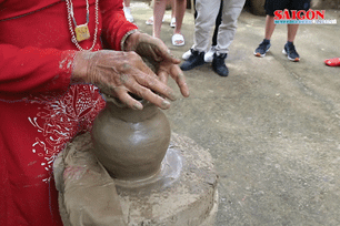 Những trải nghiệm độc đáo tại Làng gốm Chăm Bàu Trúc