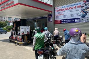 Giá xăng giảm mạnh từ chiều 28-5